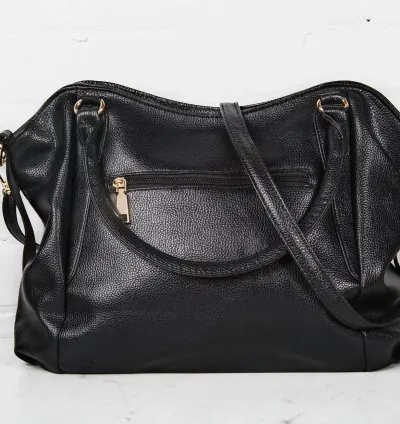 Siyah bag over shoulder